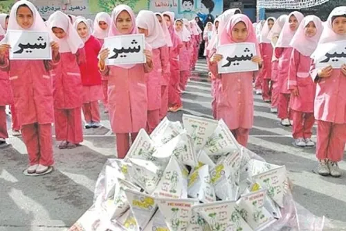 اما و اگرهای توزیع شیر مجانی در مدارس