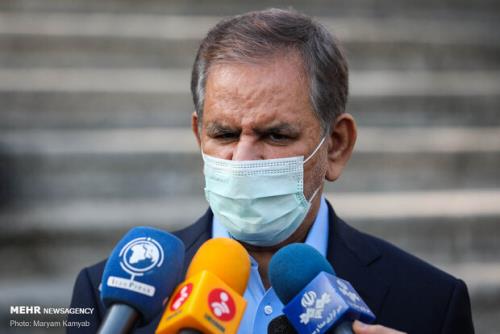 جهانگیری از نمایشگاه بین المللی نفت، گاز و پتروشیمی بازدید كرد